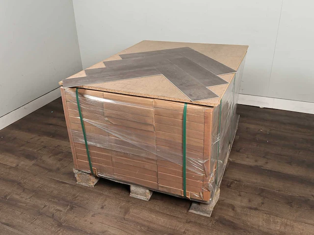 54 m2 pvc spc click visgraat - 610 x 150 x 4 mm - afbeelding 4 van  4