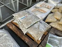 54 pallet bestratingsmateriaal - afbeelding 5 van  49