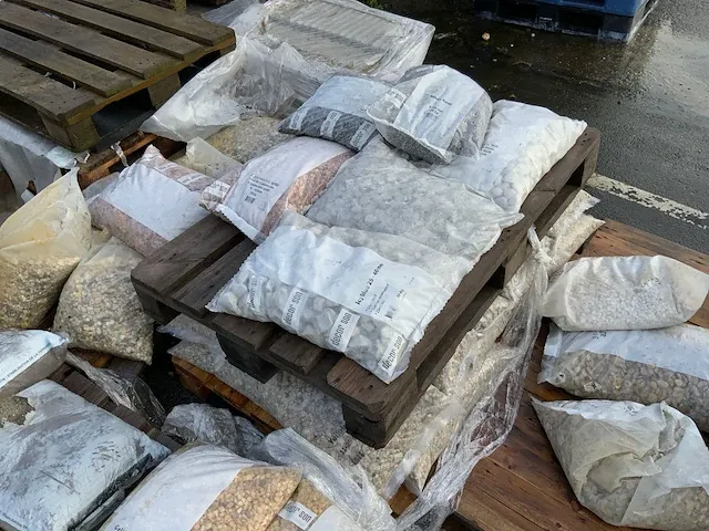54 pallet bestratingsmateriaal - afbeelding 6 van  49