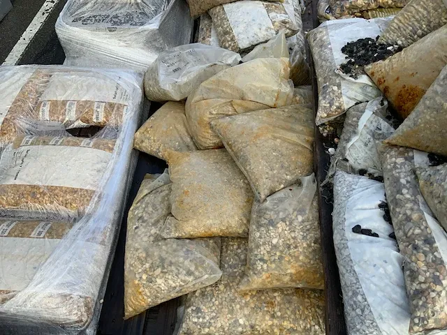 54 pallet bestratingsmateriaal - afbeelding 9 van  49