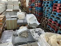 54 pallet bestratingsmateriaal - afbeelding 15 van  49