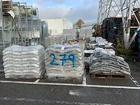 54 pallet bestratingsmateriaal - afbeelding 12 van  49