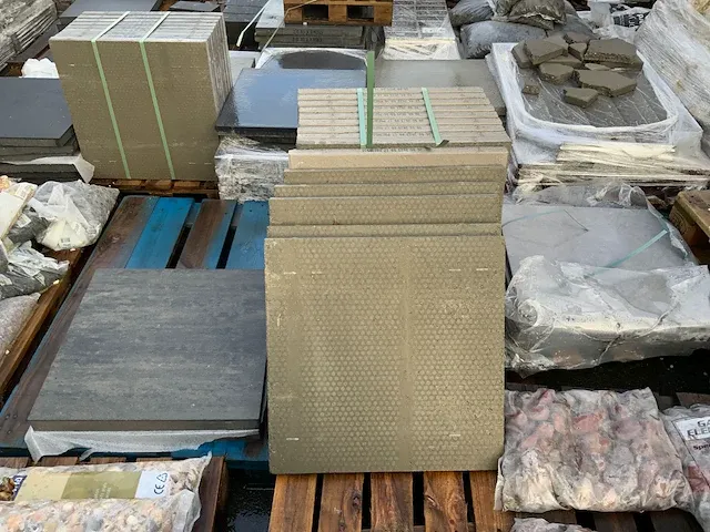 54 pallet bestratingsmateriaal - afbeelding 24 van  49