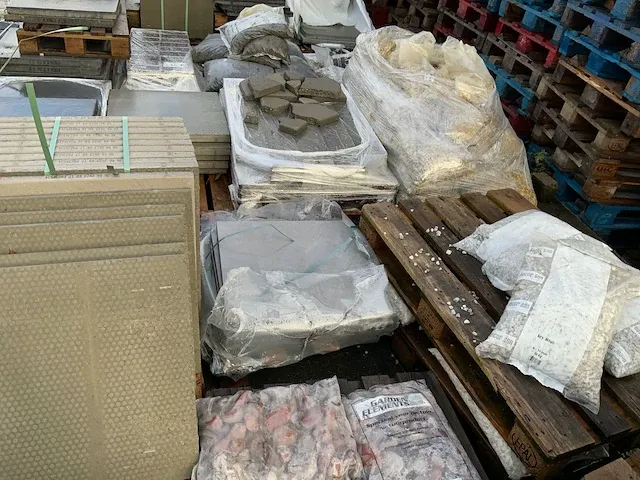 54 pallet bestratingsmateriaal - afbeelding 25 van  49