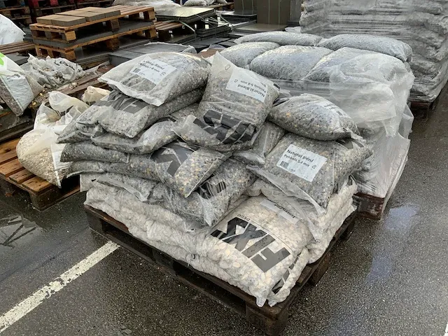 54 pallet bestratingsmateriaal - afbeelding 41 van  49