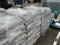 54 pallet bestratingsmateriaal - afbeelding 44 van  49