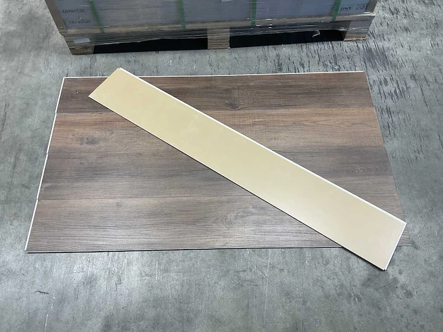 54,2m² cerastar cognac eiken composiet kliklaminaat - afbeelding 5 van  8