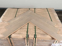 55 m2 parket eiken visgraat mutliplank - 660 x 110 x 14 mm - afbeelding 3 van  4