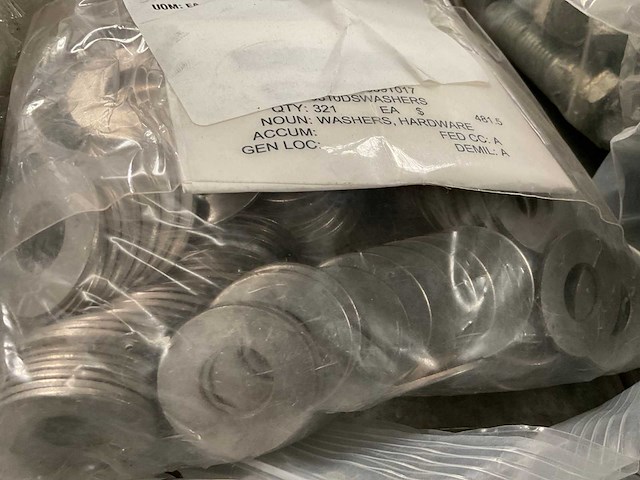 5/8 1.3/4” doorsnede flat washer (320x) - afbeelding 1 van  2