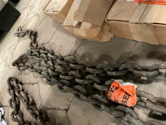 5/8 16mm ketting met haak - afbeelding 2 van  4