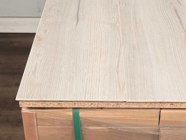 59 m2 laminaat plank - 1383 x 244 x 8 mm - afbeelding 2 van  4