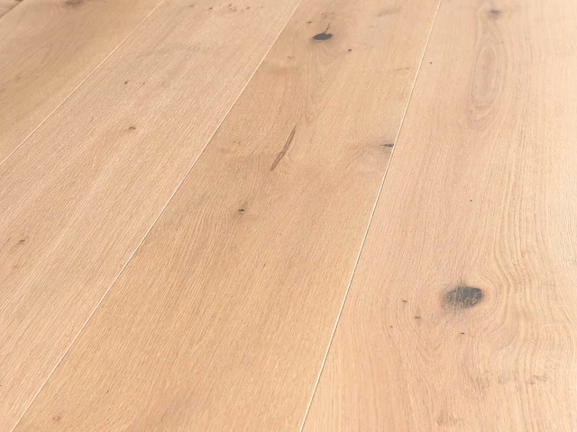 59 m2 parket eiken xl mutliplank - 2200 x 180 x 14 mm - afbeelding 1 van  4