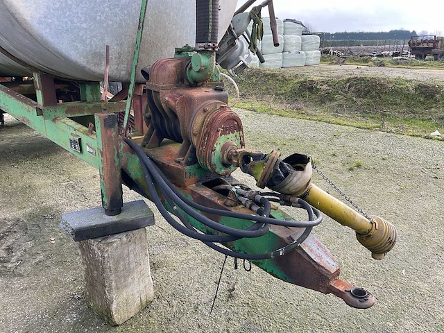 5m3 ipsa mesttank met vredo bouwlandbemester - afbeelding 9 van  20