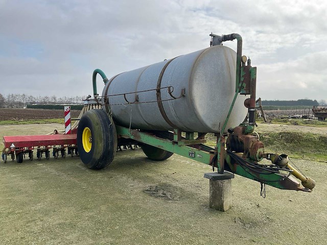 5m3 ipsa mesttank met vredo bouwlandbemester - afbeelding 14 van  20