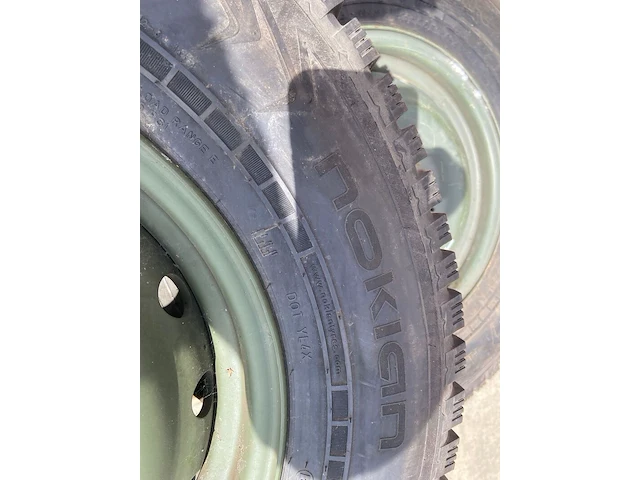 5x band met velg 5x130 g klasse (met spijker banden), hakkapelitta, 4x4 terreinwagen 16 inch - afbeelding 4 van  13