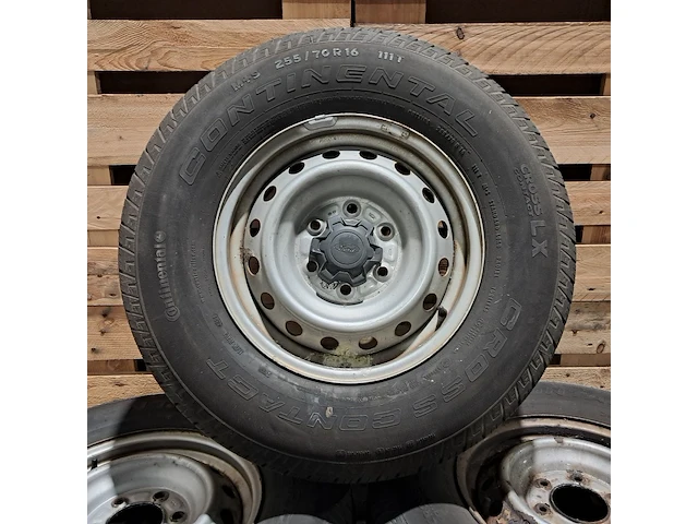 5x band op velg, continental, crosscontact lx - afbeelding 6 van  12