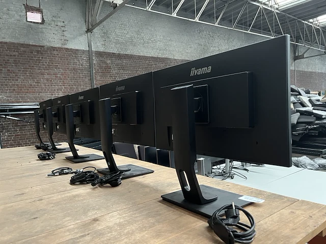 5x beeldscherm 23.8" iiyama, xub2492hsu - afbeelding 5 van  7