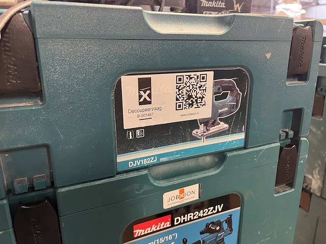 5x bouwgereedschap, 1x 18v accu, 1x lader, m-boxen makita, 1x djv182zj, 1x dhr242zjv, 1x dhs630zj, 2x ddf484rt3j - afbeelding 2 van  6