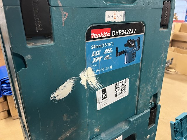 5x bouwgereedschap, 1x 18v accu, 1x lader, m-boxen makita, 1x djv182zj, 1x dhr242zjv, 1x dhs630zj, 2x ddf484rt3j - afbeelding 3 van  5