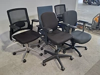 5x bureaustoel en 1x bureau, o.a ahrend - afbeelding 12 van  24