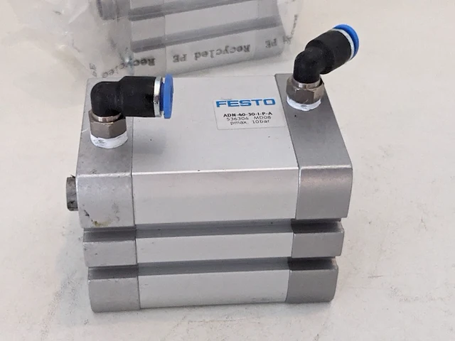 5x compacte cilinder festo, adn-40-30-i-p-a - afbeelding 2 van  8