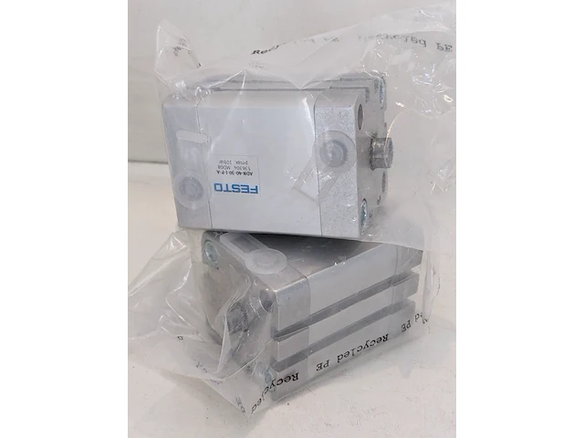 5x compacte cilinder festo, adn-40-30-i-p-a - afbeelding 6 van  8