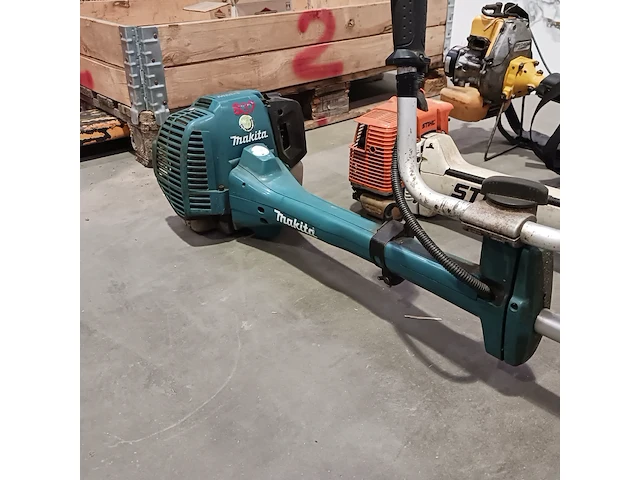 5x divers tuingereedschap, o.a. stihl, husqvarna en kawasaki - afbeelding 6 van  13