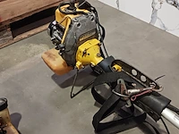 5x divers tuingereedschap, o.a. stihl, husqvarna en kawasaki - afbeelding 12 van  13