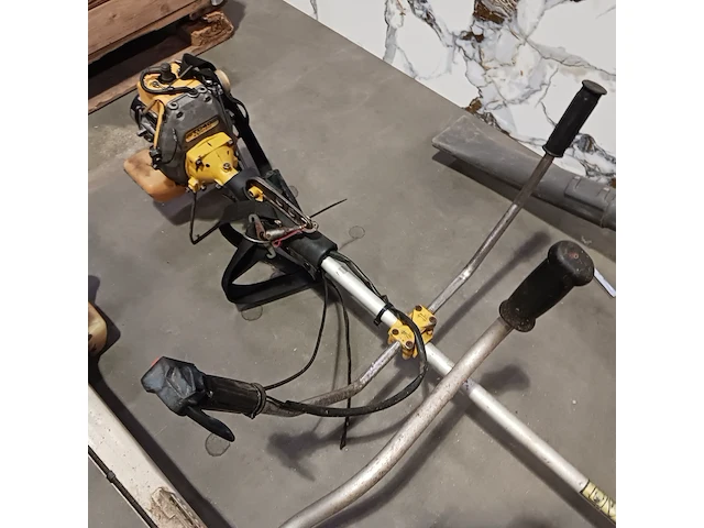 5x divers tuingereedschap, o.a. stihl, husqvarna en kawasaki - afbeelding 13 van  13