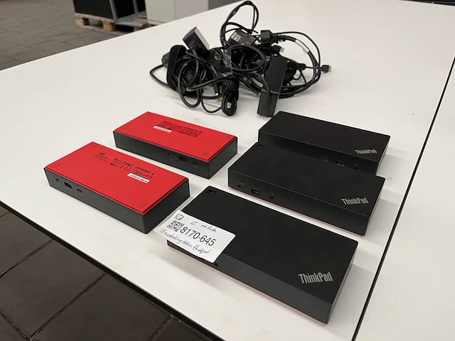 5x docking station lenovo thinkpad - afbeelding 1 van  7
