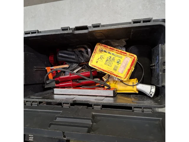 5x gereedschapskoffer met inhoud, o.a. fluke, stanley - afbeelding 10 van  12