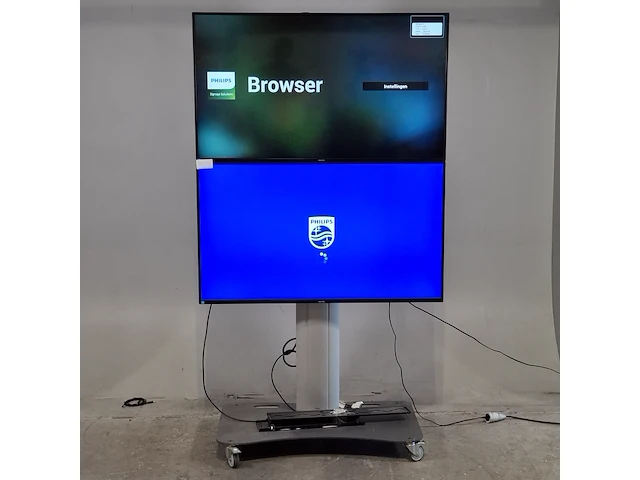 5x monitor op standaard, o.a. philips - afbeelding 1 van  22