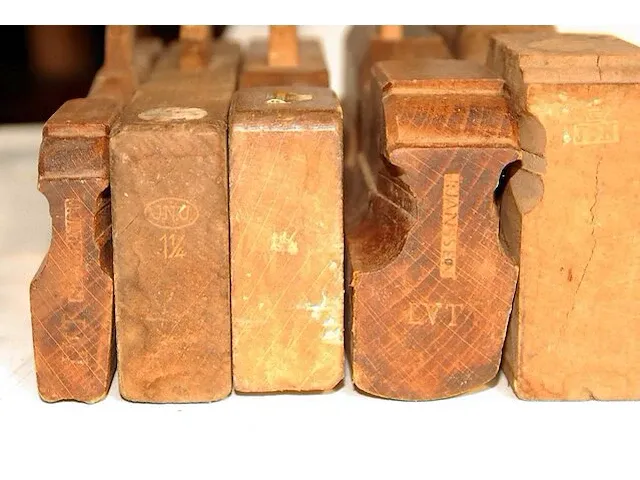 5x partij vintage profielhoutschaven - afbeelding 3 van  3