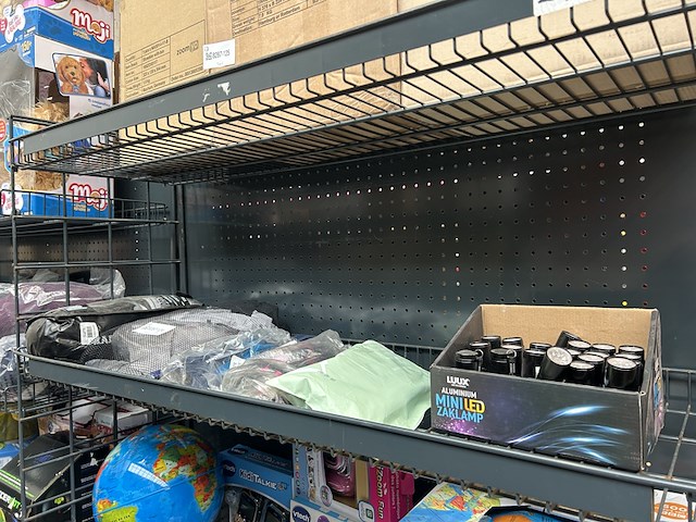 5x sport artikelen, 24x led zaklamp - afbeelding 1 van  5