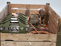 5x starthulp en 1x steekwagen t.b.v. starthulp, powervamp, o.a nato 200 - afbeelding 1 van  7