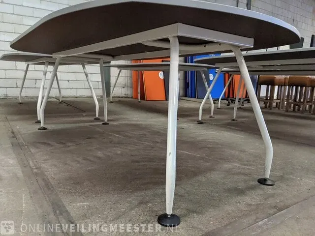 5x vergadertafel 210cm, 3x mobiele tafel frame en rvs afvalbak - afbeelding 6 van  11