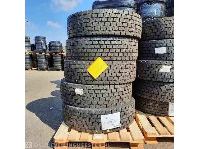 5x vrachtwagenband michelin, x multway - afbeelding 1 van  5