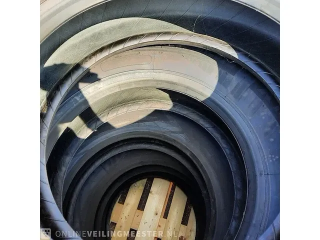 5x vrachtwagenband michelin, x multway - afbeelding 4 van  5