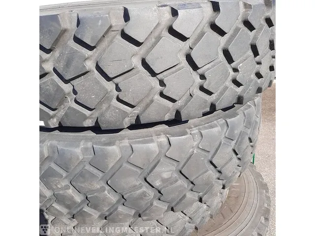 5x vrachtwagenband michelin, xzl - afbeelding 5 van  5