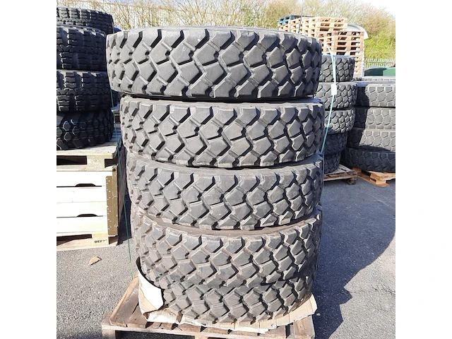5x vrachtwagenband, michelin, xzl - afbeelding 2 van  9