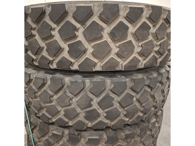 5x vrachtwagenband, michelin, xzl - afbeelding 5 van  5