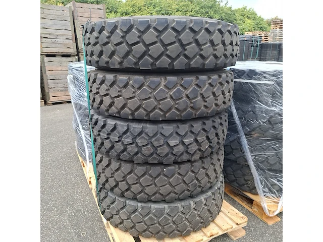 5x vrachtwagenband, michelin, xzl - afbeelding 1 van  5