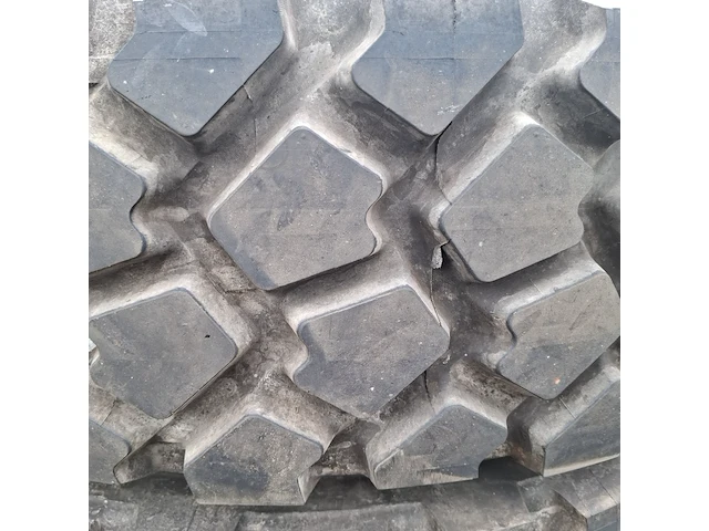 5x vrachtwagenband, michelin, xzl - afbeelding 5 van  5