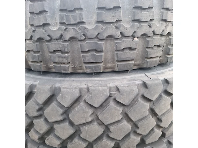5x vrachtwagenband, oa. michelin, continental - afbeelding 5 van  5
