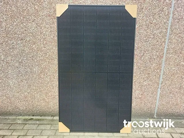 6 full black ulica solar ul-330 zonnepanelen en 1 growatt mic-2000 tl-x omvormer (1-fase) - afbeelding 3 van  7