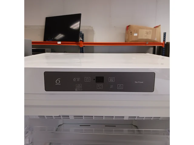 6 laden vriezer no frost demo a++ whirlpool, uv6f2cwb2 - afbeelding 7 van  8