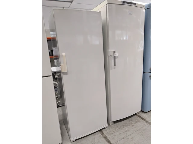 6 laden vriezer no frost siemens, gs30d410, wit - afbeelding 1 van  6