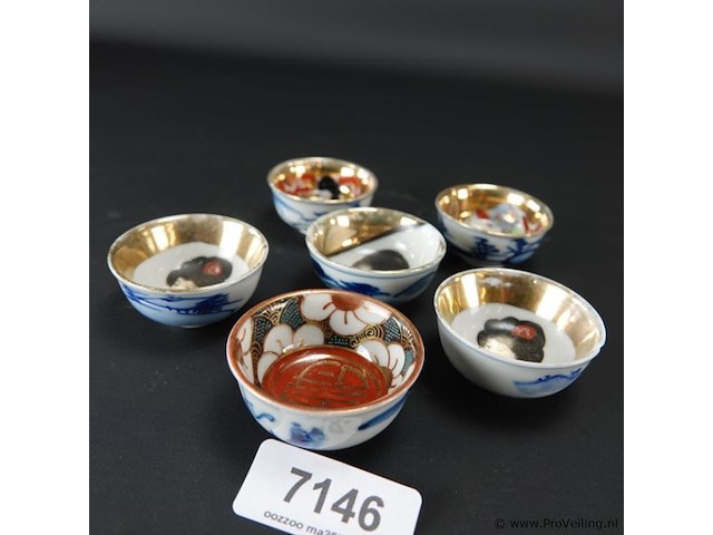 6 oosters porseleinen kommetjes - afbeelding 1 van  3