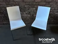 6 pedrali kuadra stapelbare desgin stoelen met beschermcover - afbeelding 1 van  11