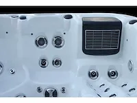 6-persoons buitenspa met balbo wifi - portland - afbeelding 6 van  24